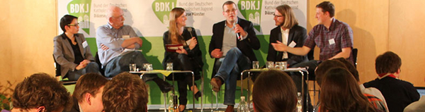 ©BDKJ DV Münster Thomas Mollen Podiumsdiskussion auf Bühne